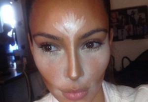 Tutorial Maquiagem Kim Kardashian 2